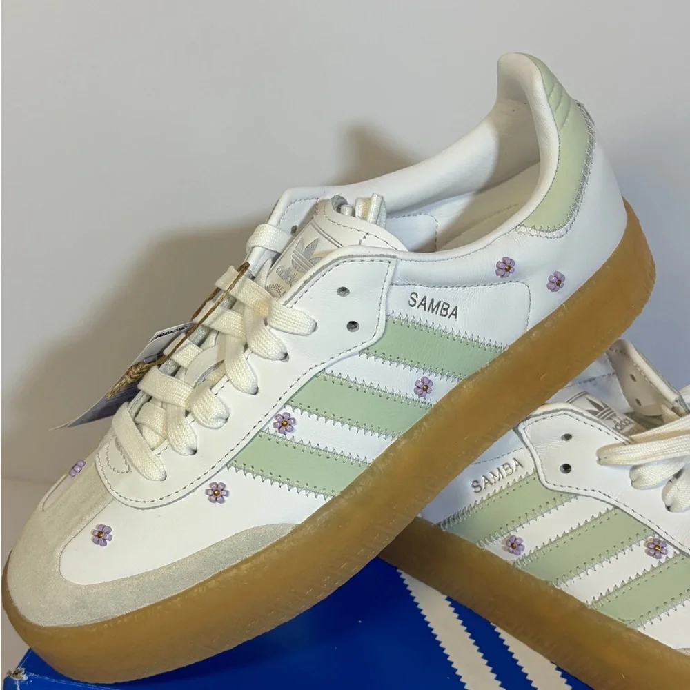 Adidas Samba White and Light Green Shoes - Picture 2 of 7